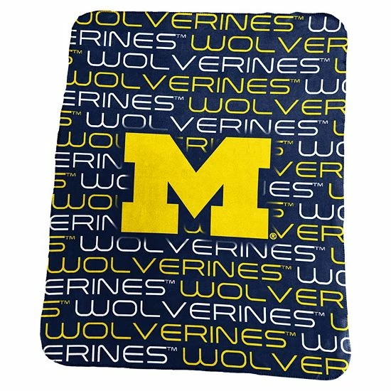Logo Brand Michigan Wolverines Classic Fleece Blanket 2 Logo Brand Michigan Wolverines Classic Fleece Blanket